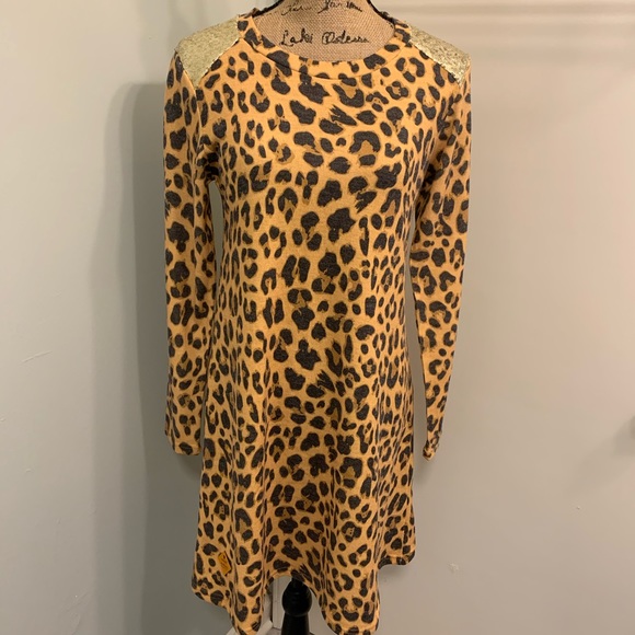 Simply Southern Sequin Shoulder Leo Print Dress - Picture 6 of 11